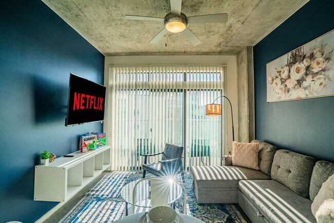 Photo - 333 E Roosevelt St Unit ID1263091P