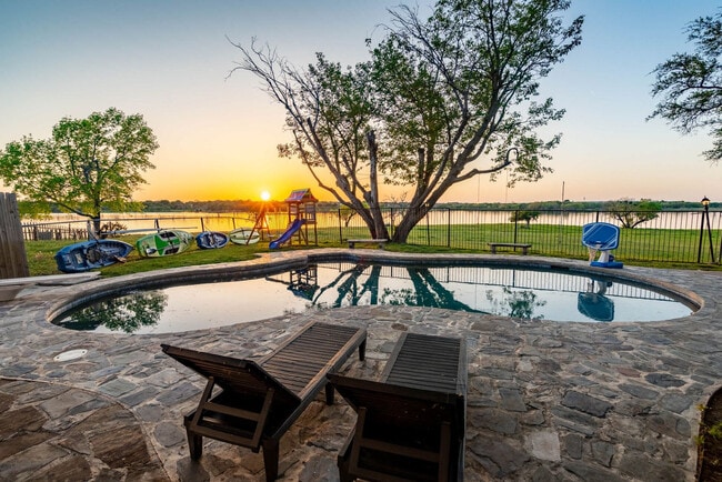 Photo - 6509 Lakeshore Ct Unit SI ID1514824P