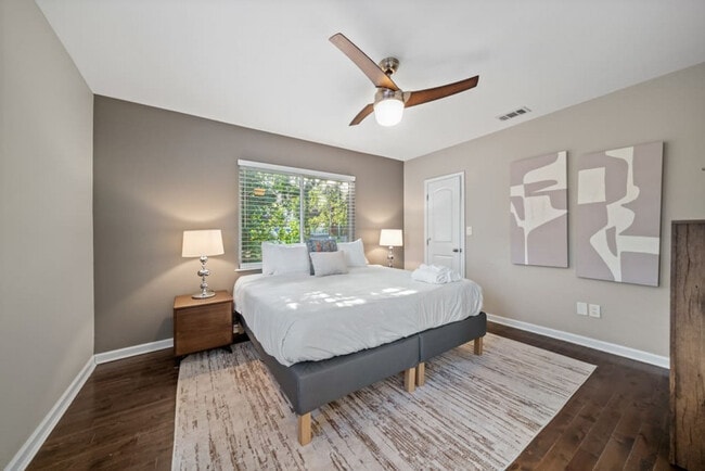 Photo - 2201 Reading Rd Unit ID1056115P