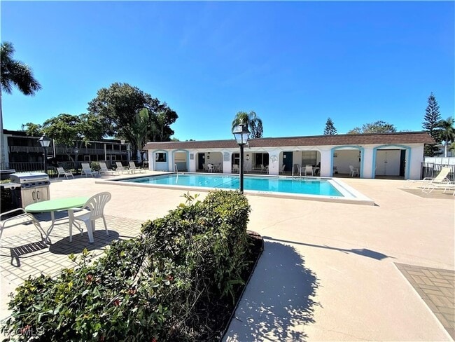 Photo - 2828 Jackson St Unit F-7