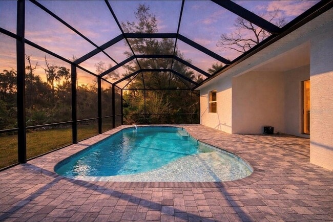 Photo - 107 Swan Dr