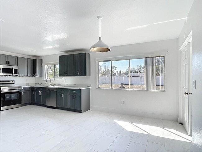 Photo - 4487 Pocatella Ave