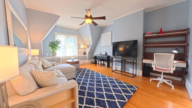 Photo - 133 Walnut St Unit SI FL3-ID1586658P