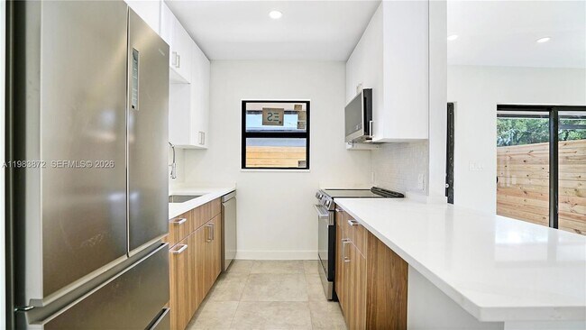 Photo - 1119 W Las Olas Blvd Unit 1