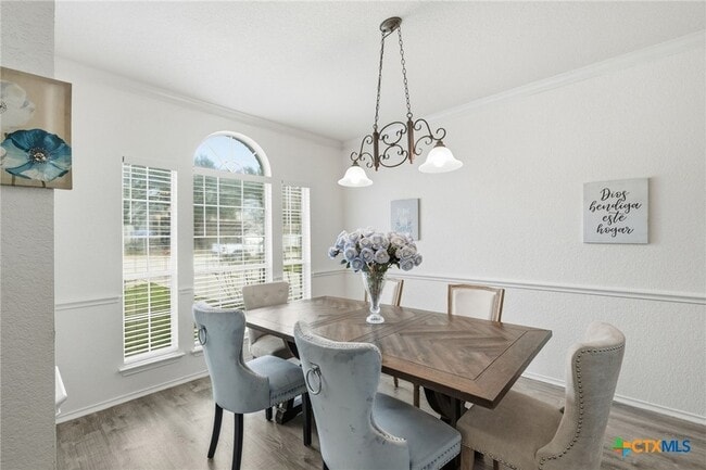 Photo - 1410 Katie Lynch Dr