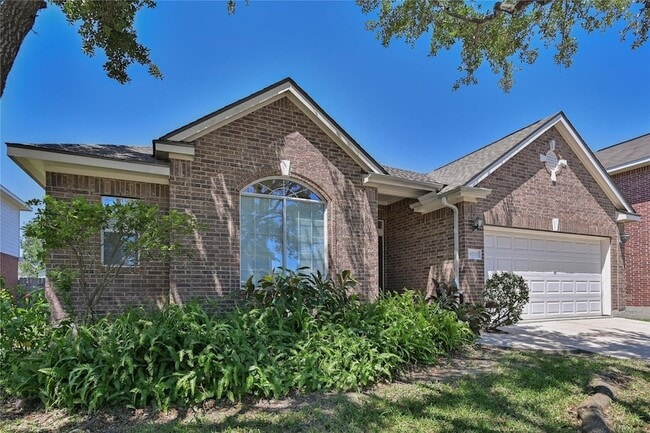 Building Photo - 6715 Village Bridge Dr