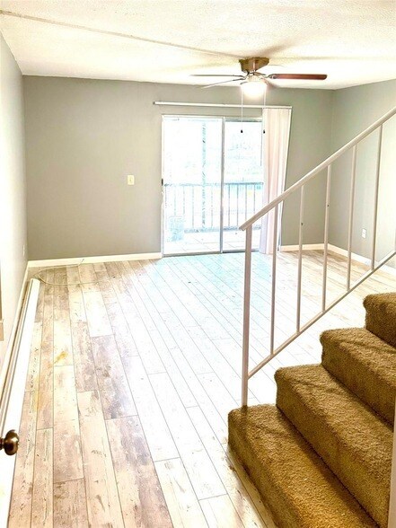 Photo - 14412 Reuter Strasse Cir Unit 213