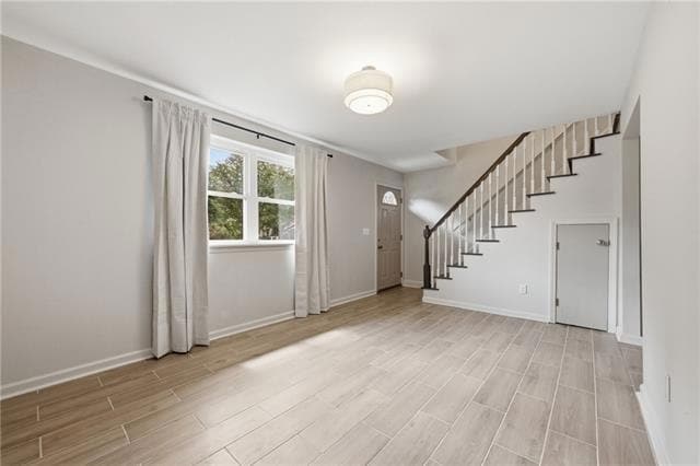 Photo - 6180 MILNE Blvd