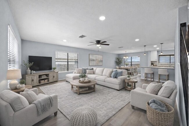 Photo - 2928 Donnell Dr