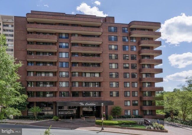 Building Photo - 4550 N Park Ave Unit 203
