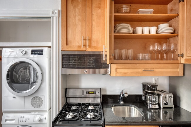 Photo - 221 Mott St Unit FL3-ID2053