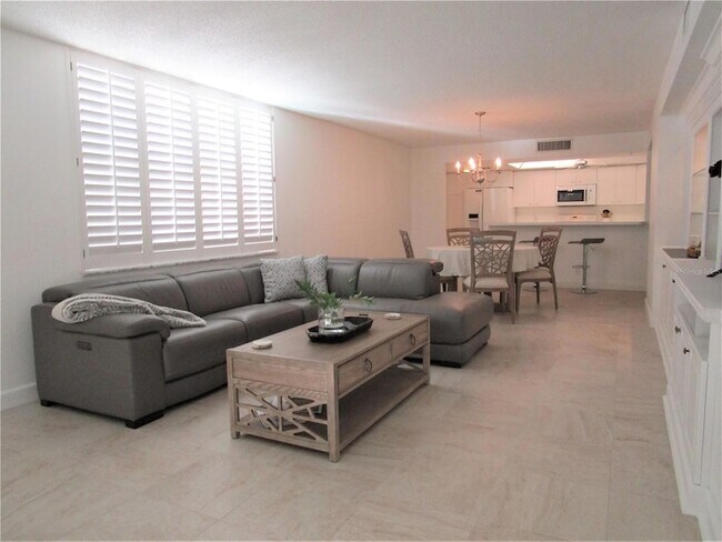 Photo - 100 Oakmont Ln Unit 801