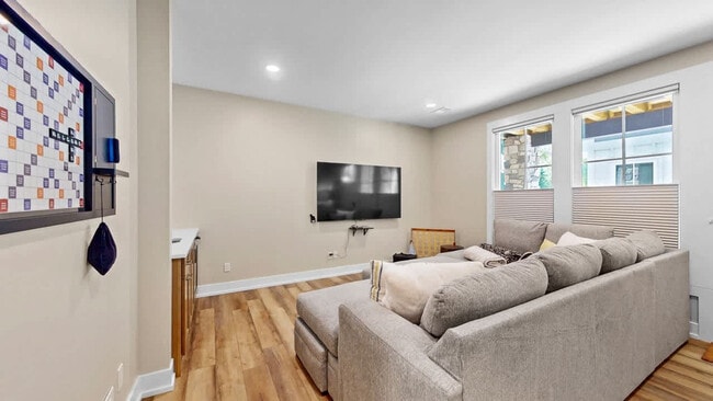 Photo - 16023 Goodwin Ave Unit SI ID1583720P