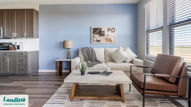 Building Photo - 6850 Foxtail Palm Wy Unit 3411.1412284