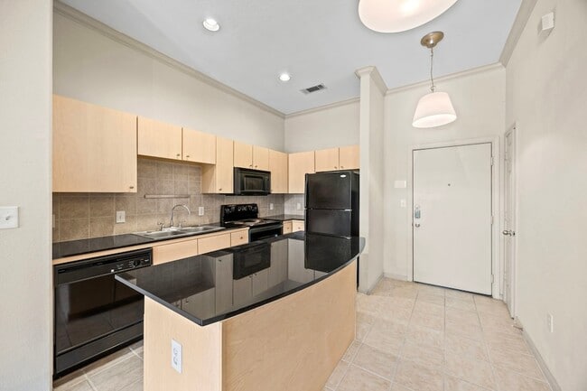 Photo - 1441 East St Unit 207