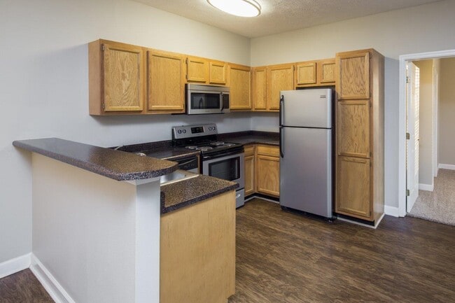 Photo - Main Street Apartments