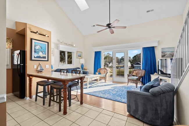 Photo - 217 Double Eagle Dr Unit FL2-ID1308934P