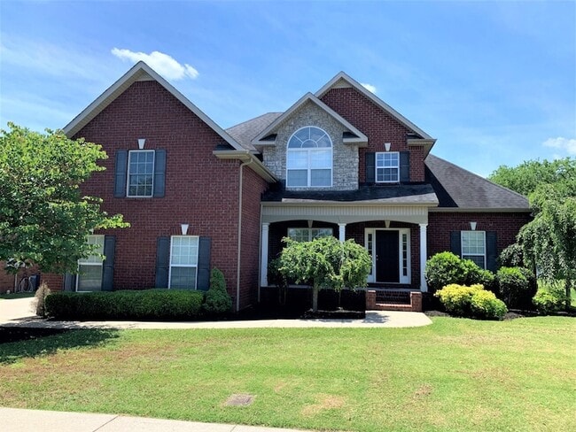 Building Photo - 320 Foundry Cir