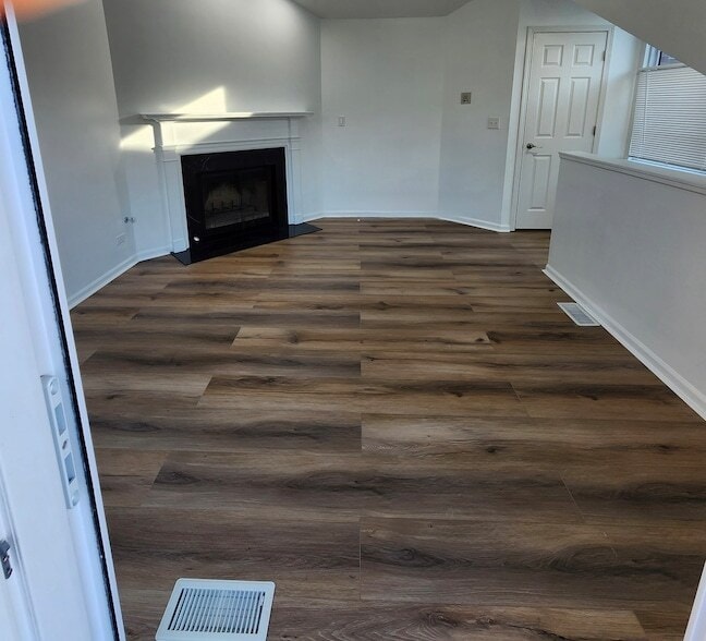 Photo - 1077 Courtland Dr Unit 17