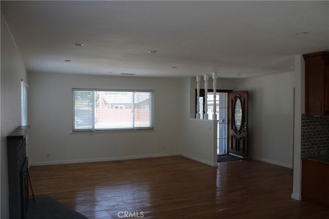 Photo - 5192 Robinwood Dr