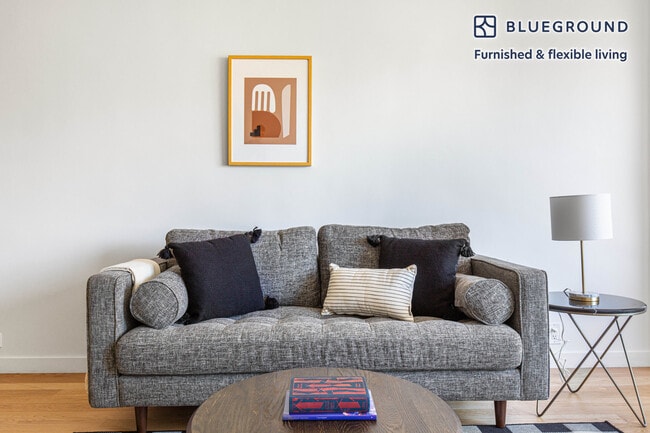 Photo - 145 4th Ave Unit FL14-ID605