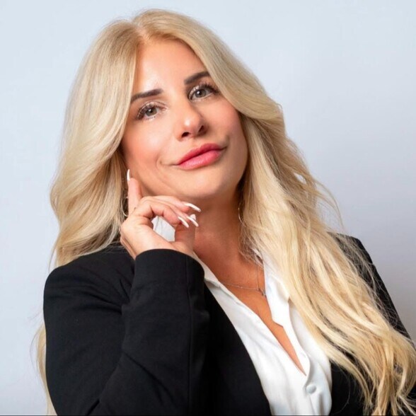 Primary Contact Photo