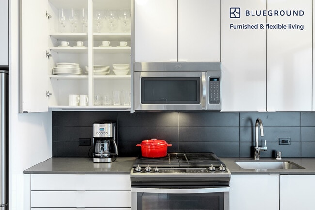 Photo - 340 Fremont St Unit FL7-ID239