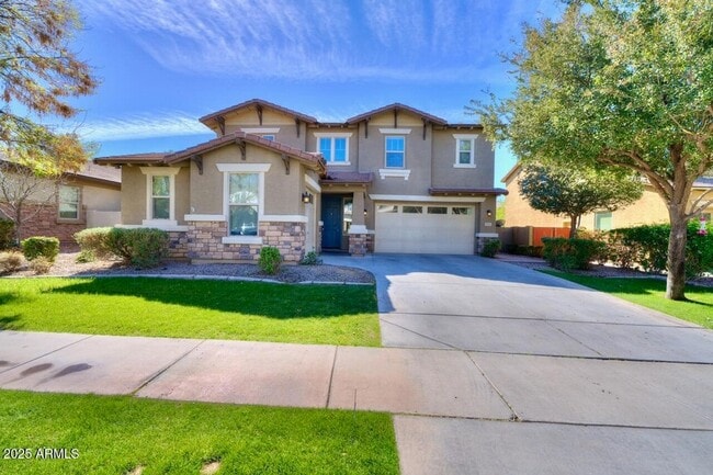 Building Photo - 3941 E Palo Verde St