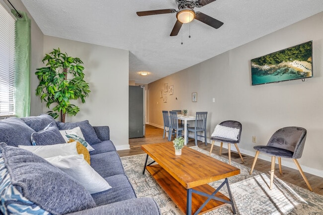 Photo - 1329 Walker Ave Unit SI ID1609612P