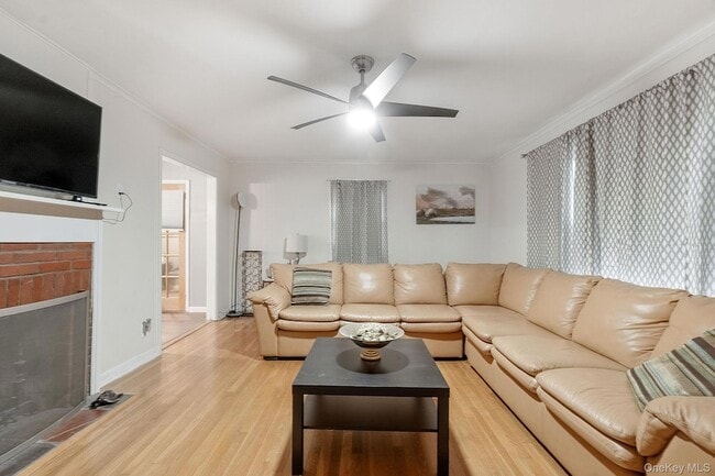 Photo - 149 David Whites Ln