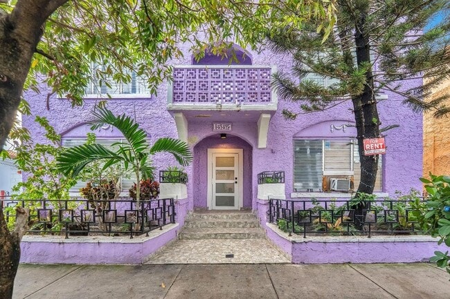 Photo - 1554 SW 5th St Unit 5b