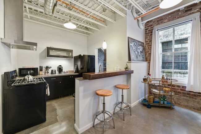 Photo - 521 St Joseph St Unit ID1265379P