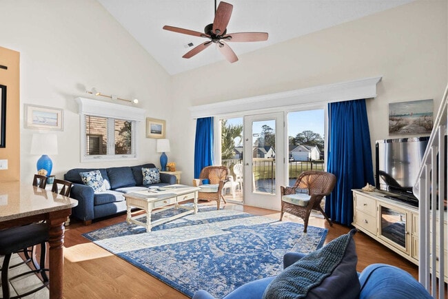 Building Photo - 217 Double Eagle Dr Unit FL2-ID1308934P