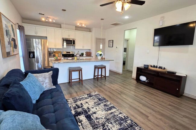 Photo - 2704 Sam Wilson St Unit SI ID1391353P