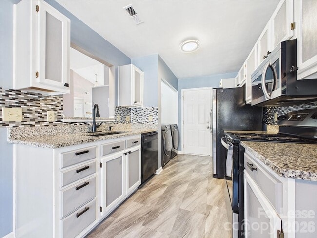 Photo - 14133 Walkers Crossing Dr