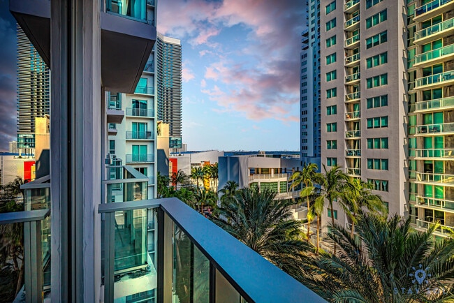 Photo - 227 NE 2nd St Unit ID1227454P