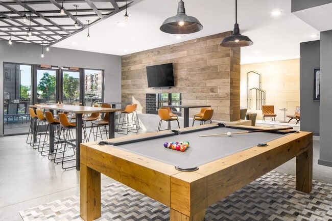 Resident Lounge with Billiards - Bexley Silo Bend