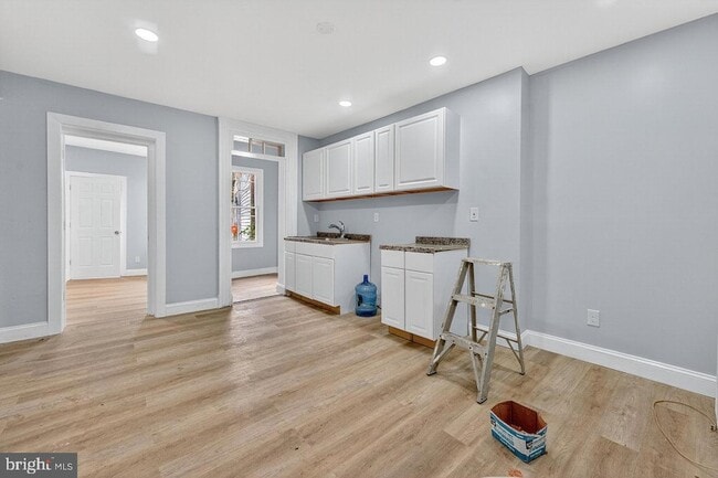 Photo - 11 N Willow St Unit 1