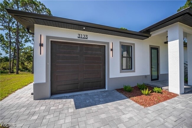 Photo - 3123 69th St W
