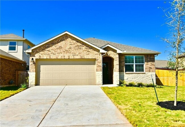Building Photo - 12309 Pecangate Way