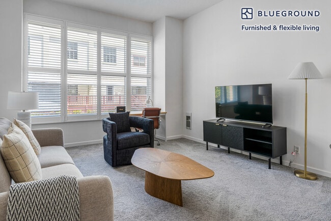 Photo - 220 Lombard St Unit FL1-ID1921