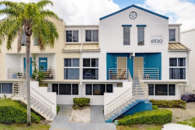 Ludlam Point - Ludlam Point