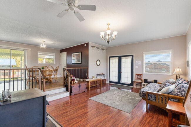 Photo - 1310 Fredrick Ln Unit ID1266885P