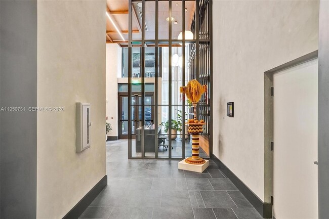 Photo - 11 NE 6th St Unit 1012