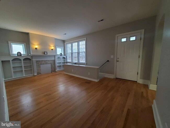 Photo - 1905 Mimosa St