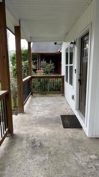 Photo - 1707 S Beech St