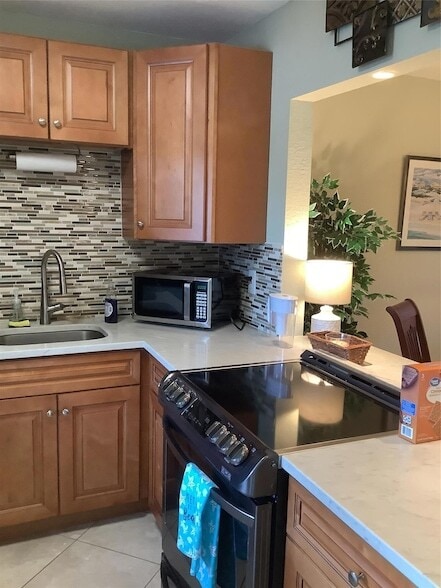 Building Photo - 7797 Golf Cir Dr Unit 303