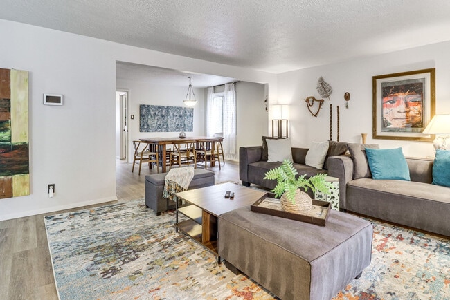 Photo - 3907 Solano Pl NE Unit SI ID1586968P