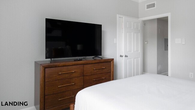 Photo - 10990 West Rd Unit 501