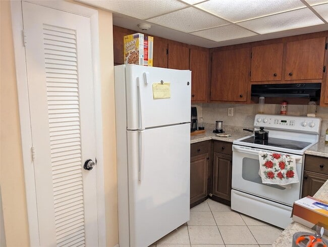 Photo - 7502 NW 44th Ct